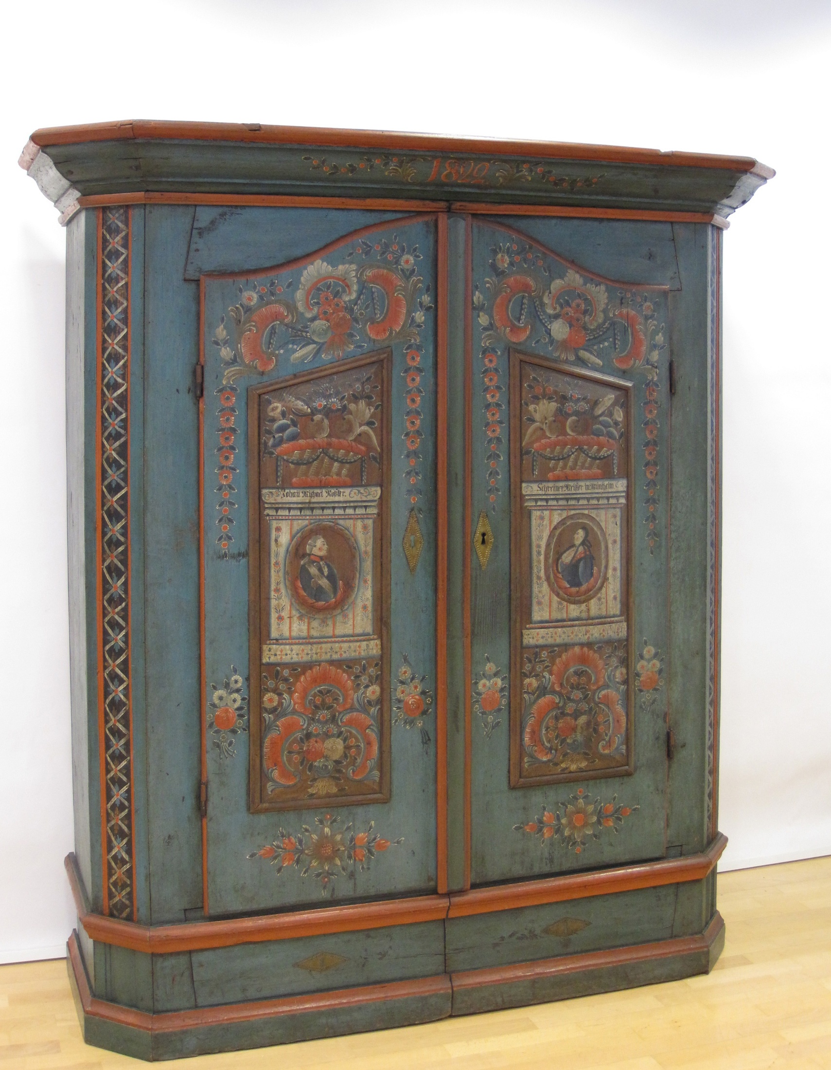 Wäscheschrank (Rößler-Schrank) :: Weygang-Museum Öhringen :: Ressource