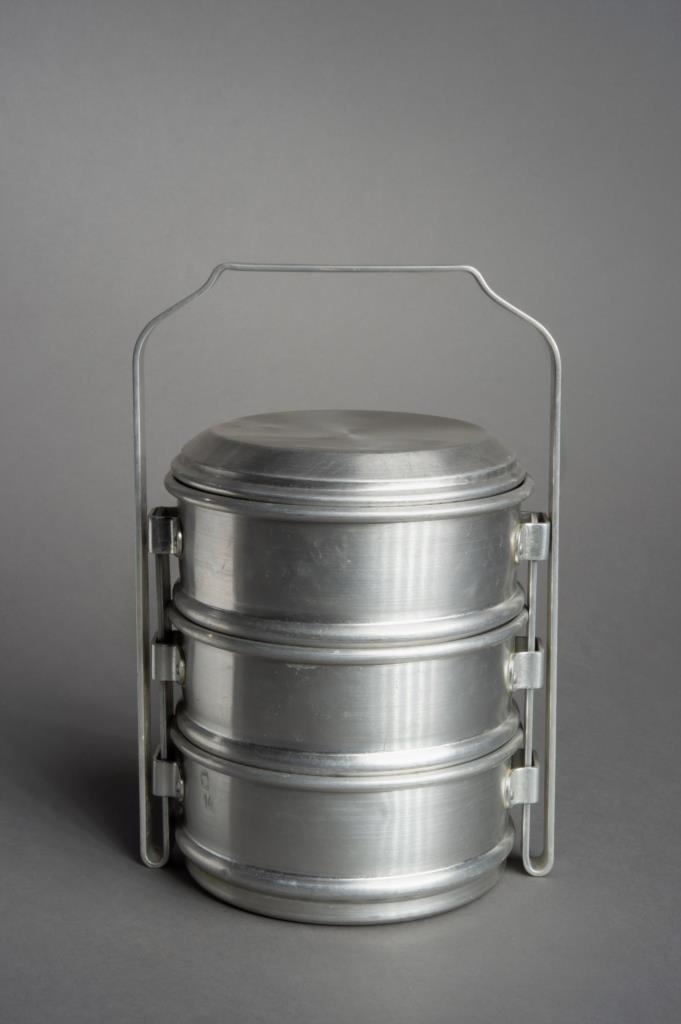 Kochgeschirr, Essgeschirr, Henkelmann, Henkeltopf :: Heimatmuseum Reutlingen :: museum-digital:baden-württemberg