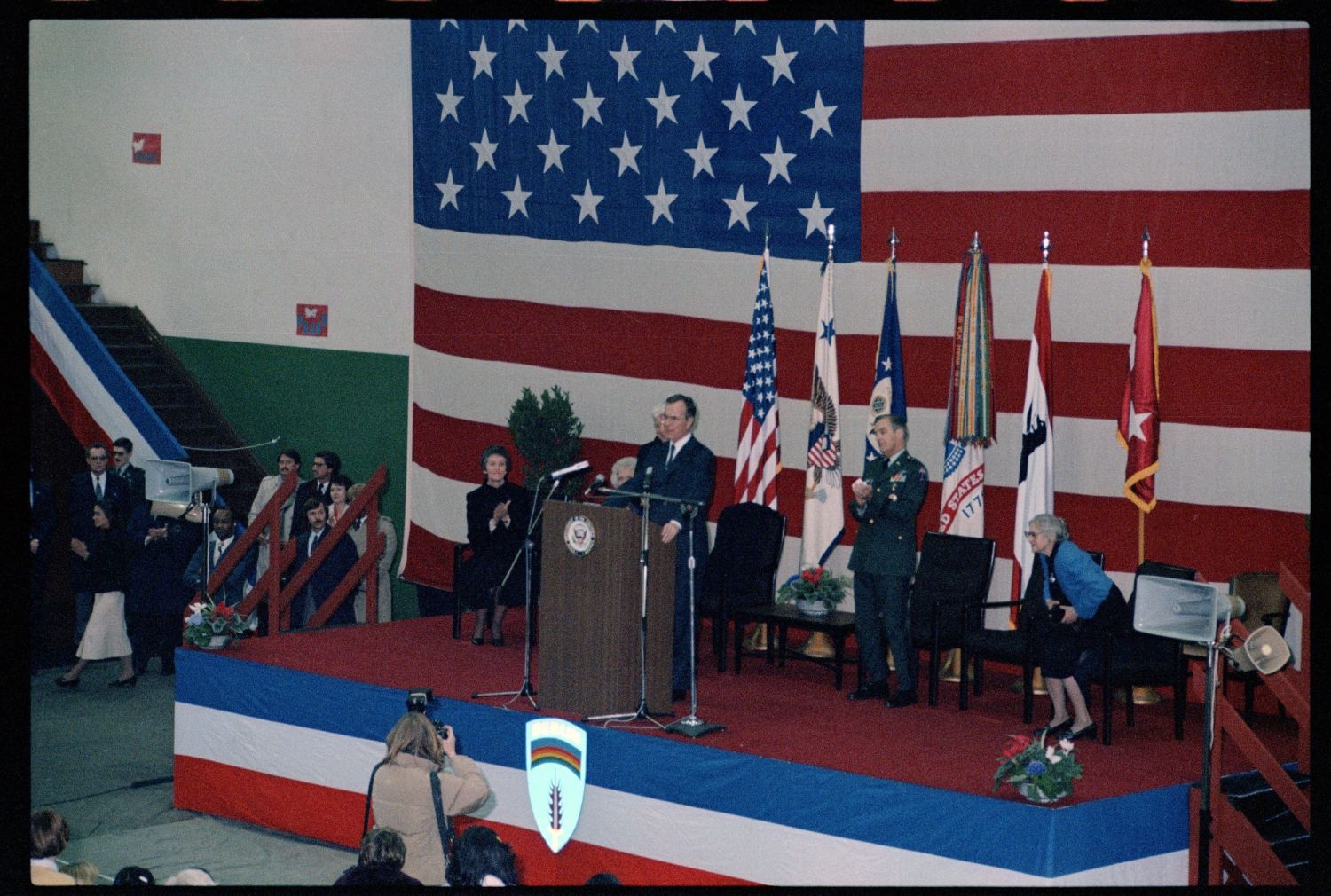 Fotografie: Besuch von Vizepräsident George H. W. Bush in West-Berlin