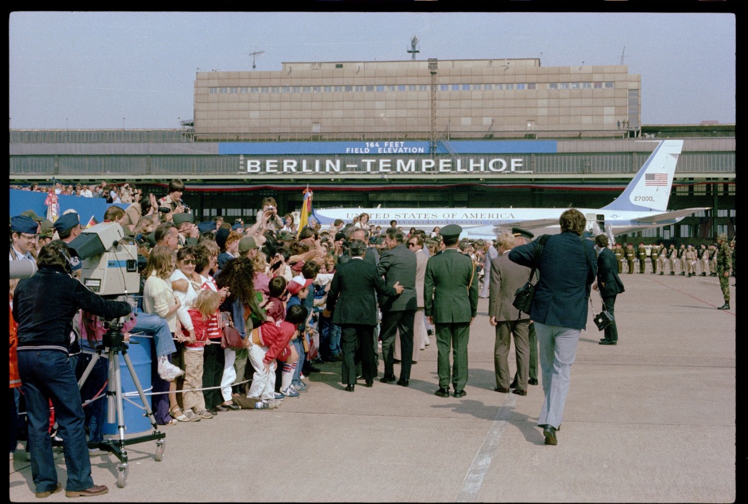 Fotografie: Besuch von US-Präsident Ronald Reagan in West-Berlin