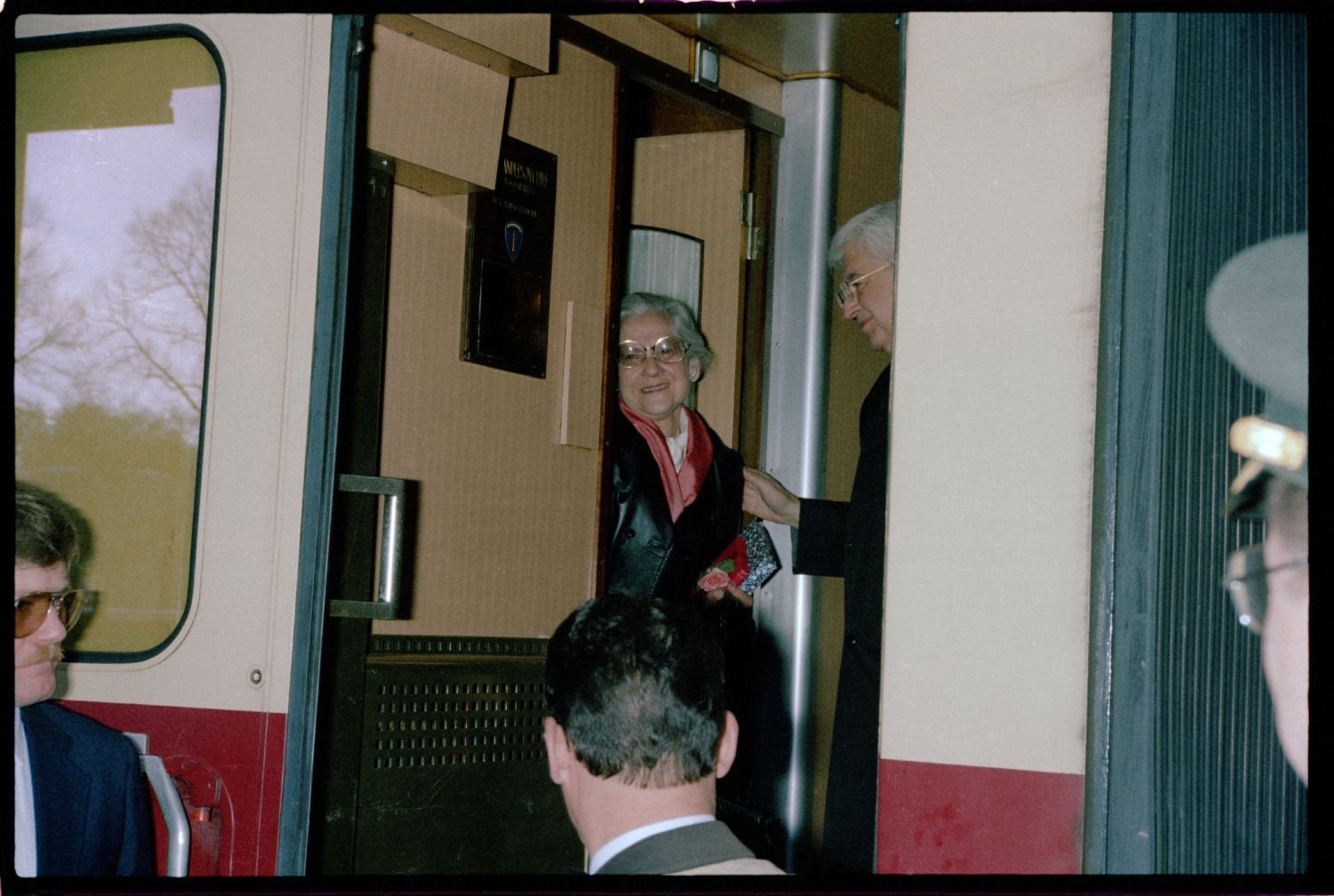 Fotografie: Abschiedsbesuch von US-Botschafter Arthur F. Burns in West-Berlin