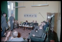 Fotografie: Besuch von Eberhard Diepgen, Regierender Bürgermeister von Berlin, beim 6941st Guard Battalion in Berlin-Lichterfelde