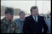 Fotografie: Besuch von Eberhard Diepgen, Regierender Bürgermeister von Berlin, in den McNair Barracks in Berlin-Lichterfelde