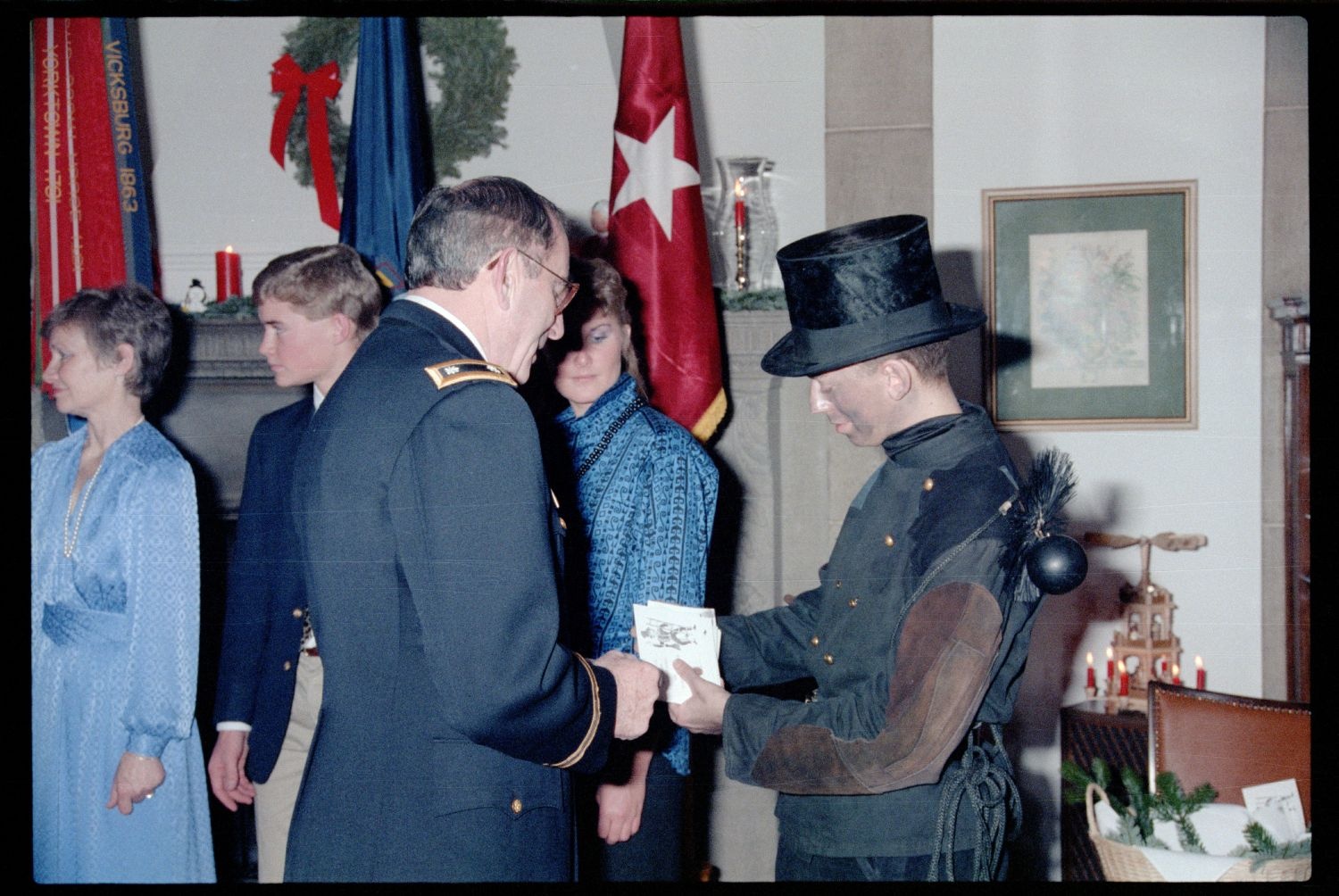 Fotografie: Neujahrsempfang bei Brigadier General Jack D. Woodall, Commander Berlin Brigade