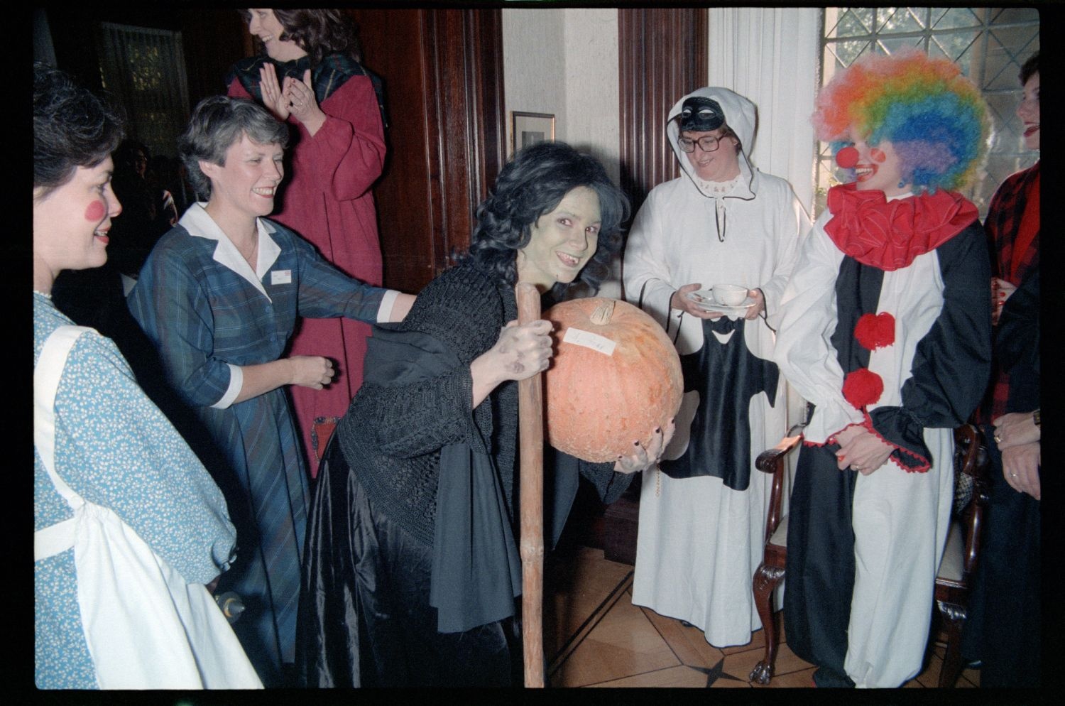 Fotografie: Halloween-Party in der Residenz des US-Stadtkommandanten in Berlin-Dahlem