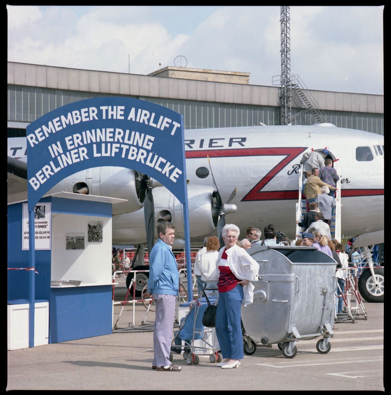 Fotografie: Tag der offenen Tür auf der Tempelhof Air Base