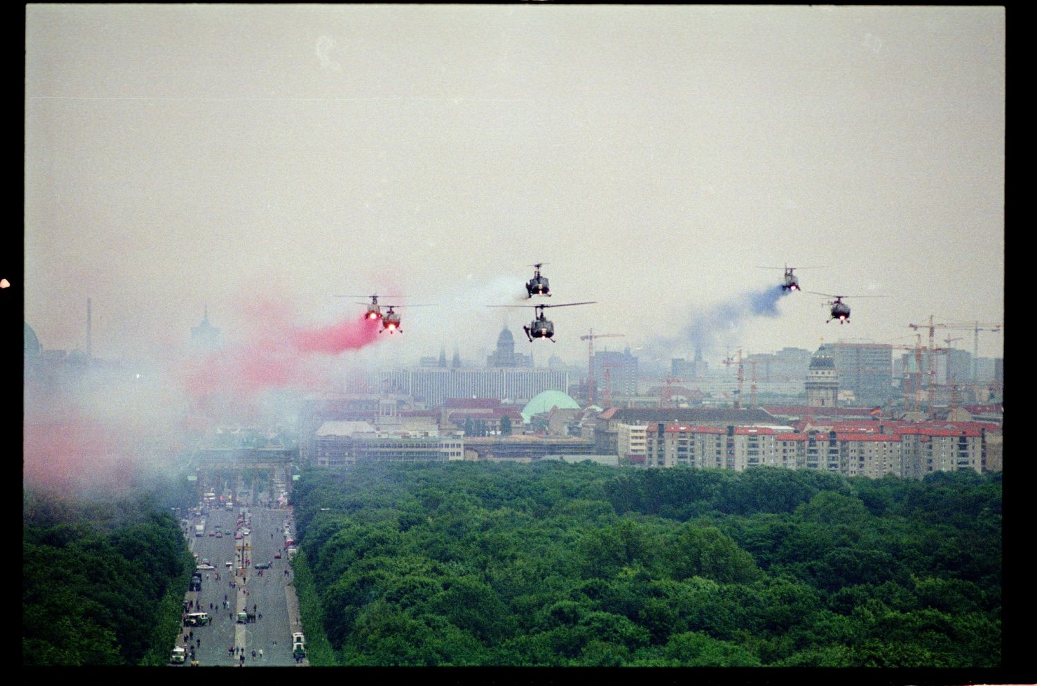 Fotografie: Allied Parade in Berlin-Tiergarten