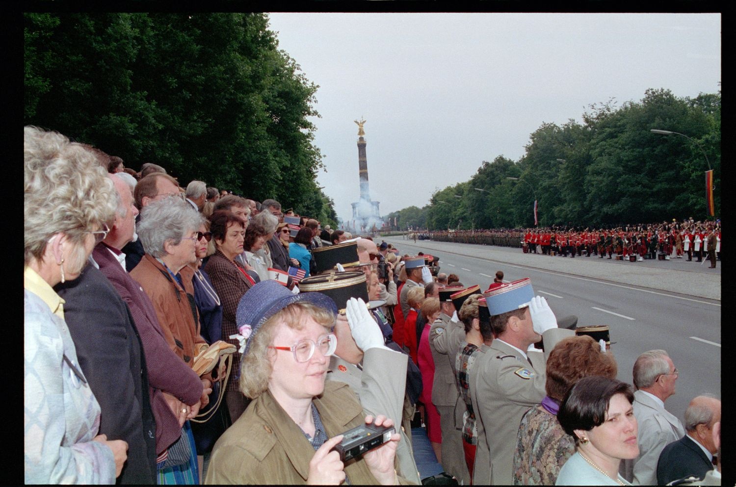 Fotografie: Allied Parade in Berlin-Tiergarten