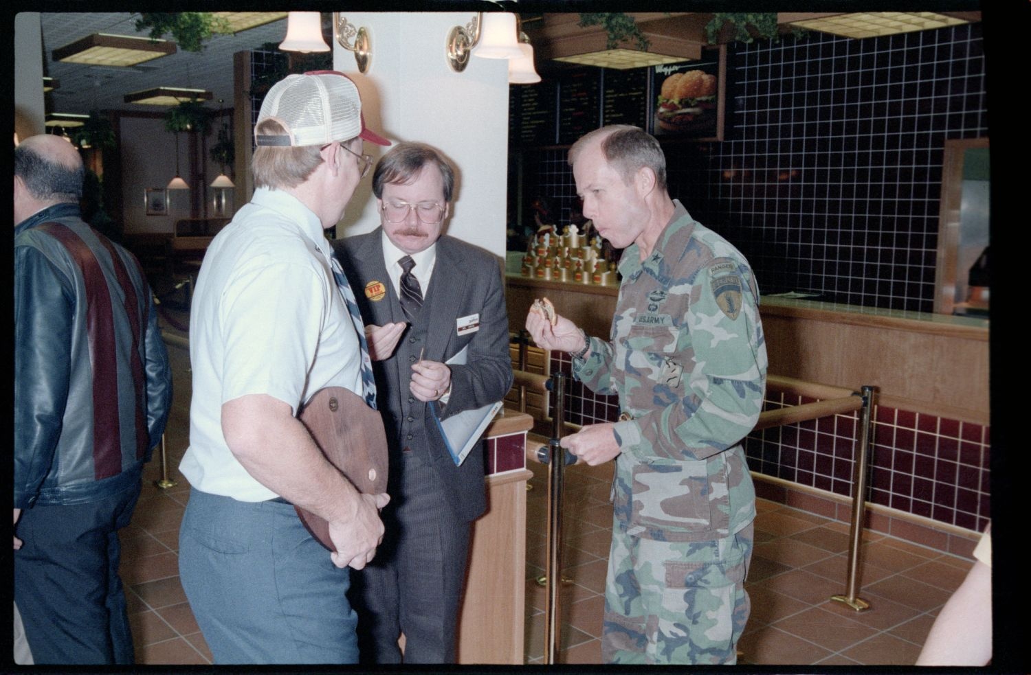 Fotografie: Eröffnung einer Burger King Filiale an der Truman Plaza in Berlin-Dahlem