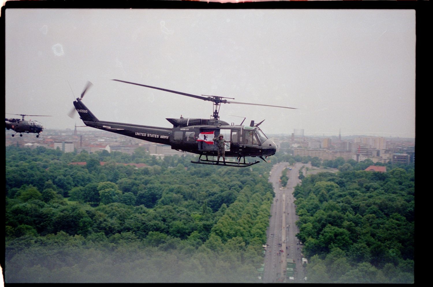 Fotografie: Allied Parade in Berlin-Tiergarten