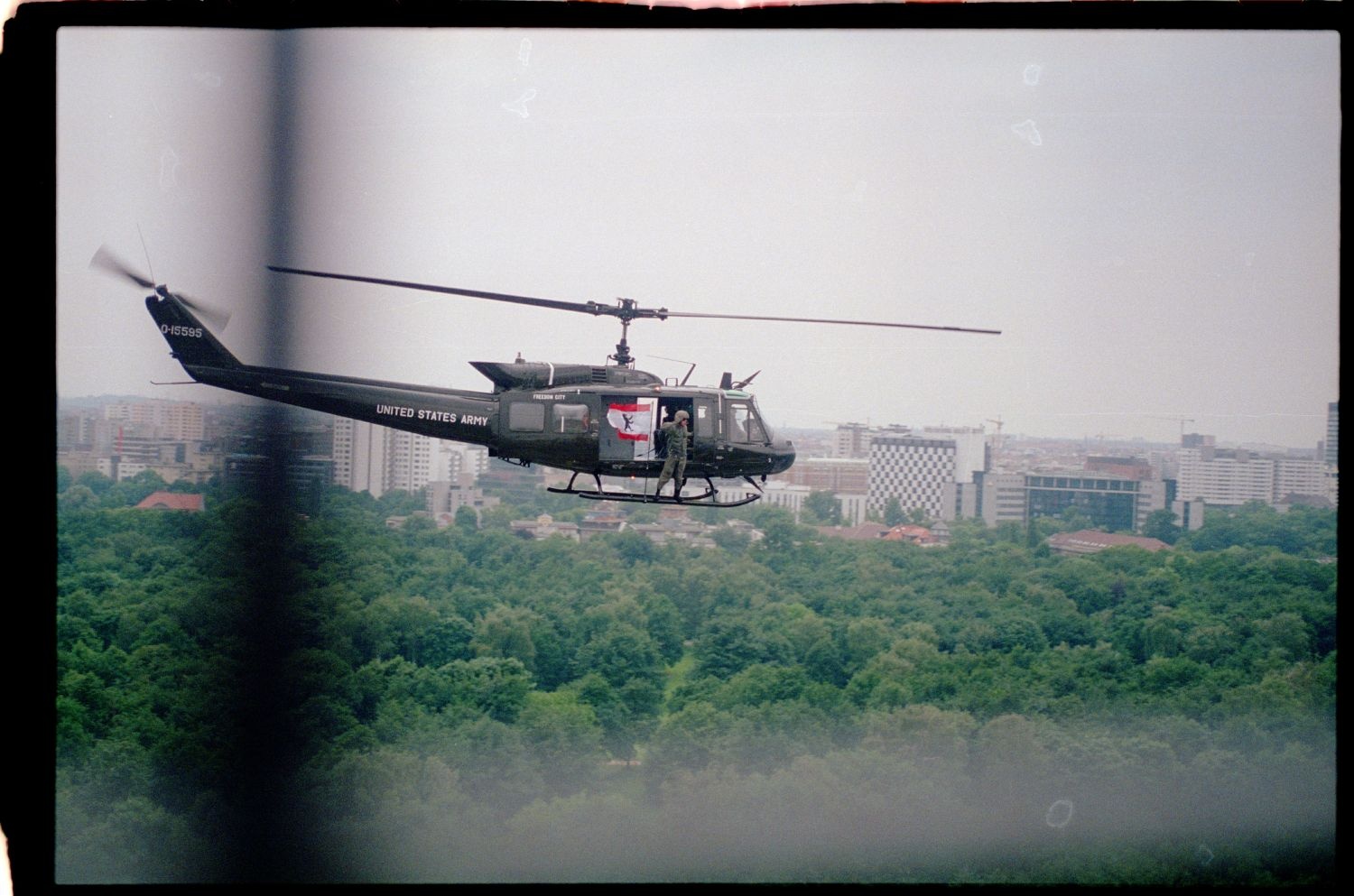 Fotografie: Allied Parade in Berlin-Tiergarten