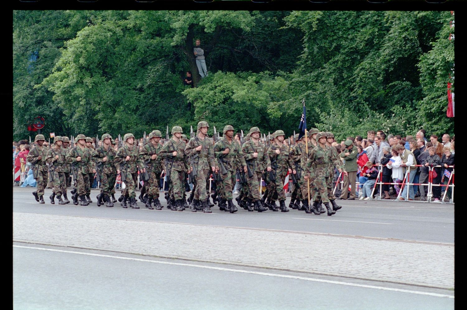 Fotografie: Allied Parade in Berlin-Tiergarten