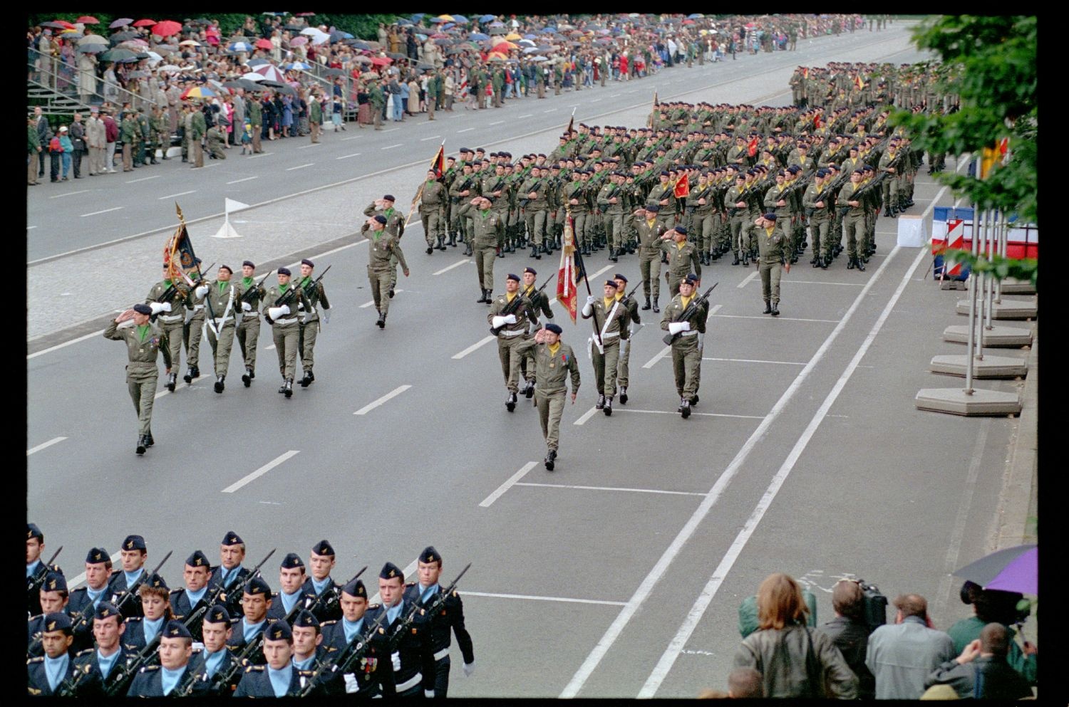 Fotografie: Allied Parade in Berlin-Tiergarten