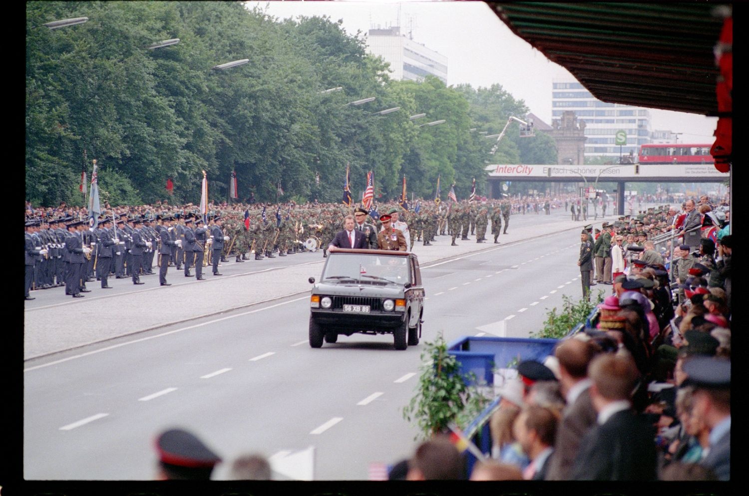 Fotografie: Allied Parade in Berlin-Tiergarten