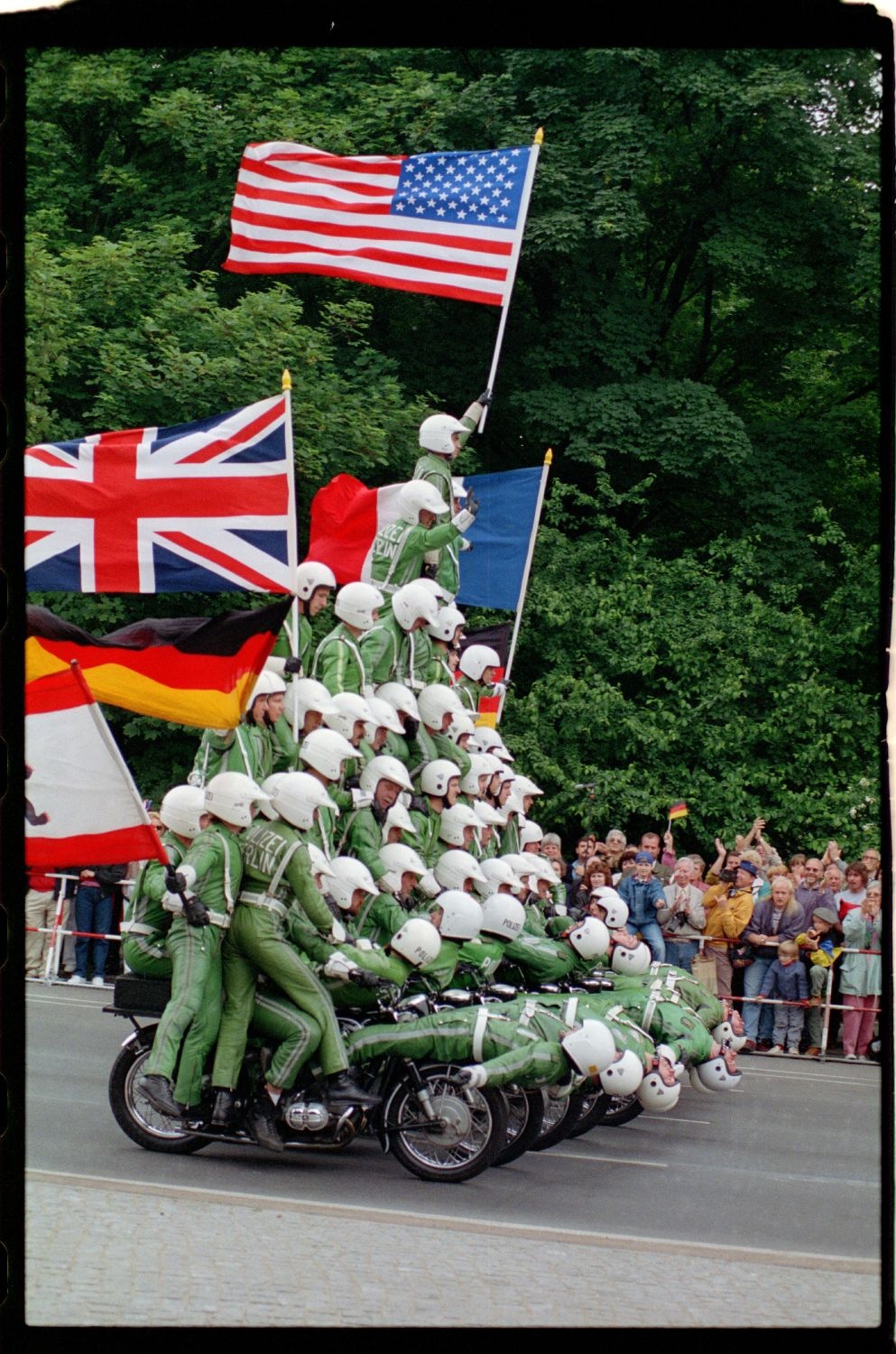 Fotografie: Allied Parade in Berlin-Tiergarten