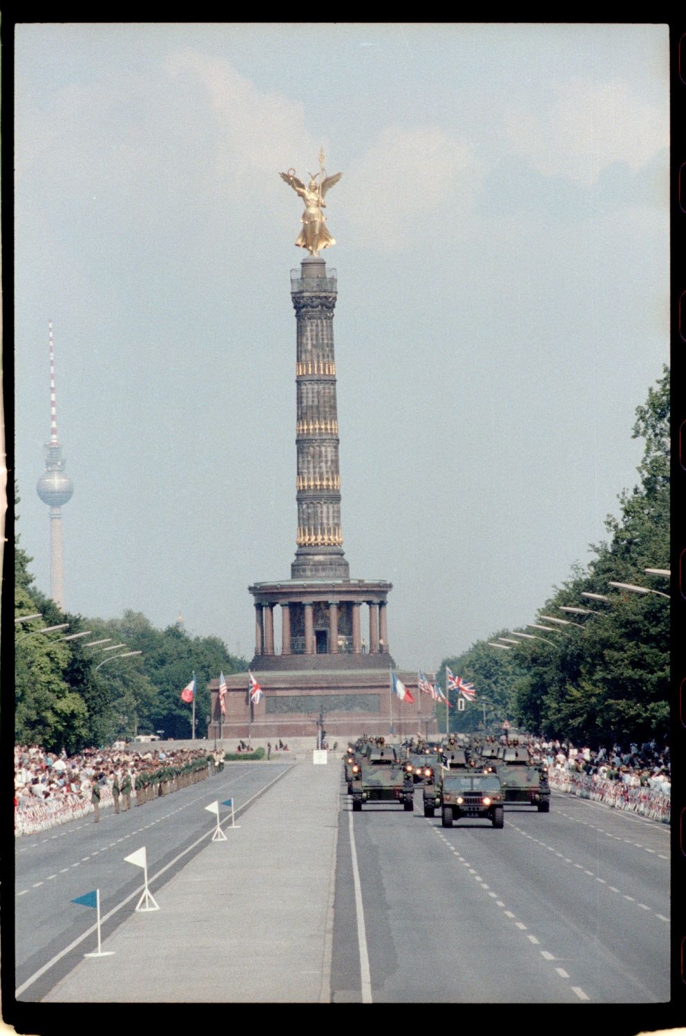 Fotografie: Allied Forces Day Parade in Berlin-Tiergarten