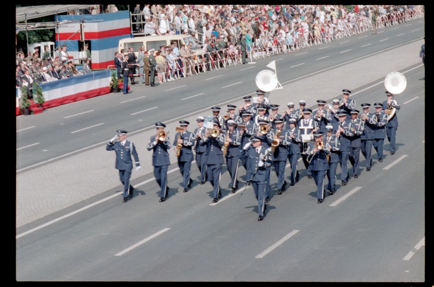 Fotografie: Allied Forces Day Parade in Berlin-Tiergarten