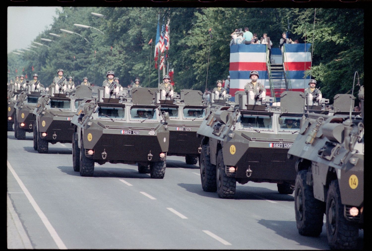 Fotografie: Allied Forces Day Parade in Berlin-Tiergarten