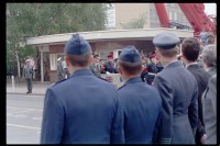 Fotografie: Abbau des Alliierten Kontrollhäuschens vom Checkpoint Charlie in Berlin-Kreuzberg