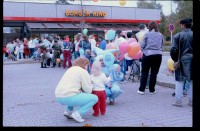 Fotografie: Eröffnung einer Burger King Filiale an der Truman Plaza in Berlin-Dahlem