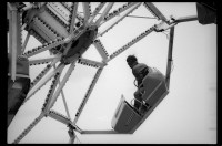 S/w-Fotografie: Tag der offenen Tür auf der Tempelhof Air Base in Berlin-Tempelhof