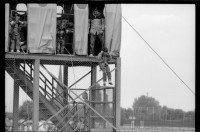 S/w-Fotografie: Tag der offenen Tür auf der Tempelhof Air Base in Berlin-Tempelhof