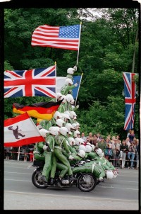 Fotografie: Allied Parade in Berlin-Tiergarten