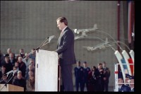 Fotografie: Offizieller Akt zur Schließung der Tempelhof Air Base in Berlin-Tempelhof