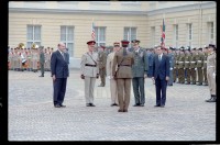 Fotografie: Abschiedszeremonie der Alliierten Stadtkommandanten anlässlich der Deutschen Einheit in Berlin-Charlottenburg