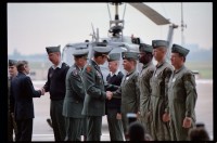 Fotografie: Militärische Zeremonie zur Einstellung der Operation Larkspur auf der Tempelhof Air Base in Berlin-Tempelhof
