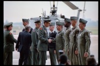 Fotografie: Militärische Zeremonie zur Einstellung der Operation Larkspur auf der Tempelhof Air Base in Berlin-Tempelhof