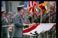 Fotografie: Militärische Zeremonie zur Außerdienststellung des U.S. Army Berlin Command in den Lucius D. Clay Headquarters in Berlin-Dahlem