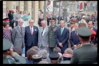 Fotografie: Abbau des Alliierten Kontrollhäuschens vom Checkpoint Charlie in Berlin-Kreuzberg