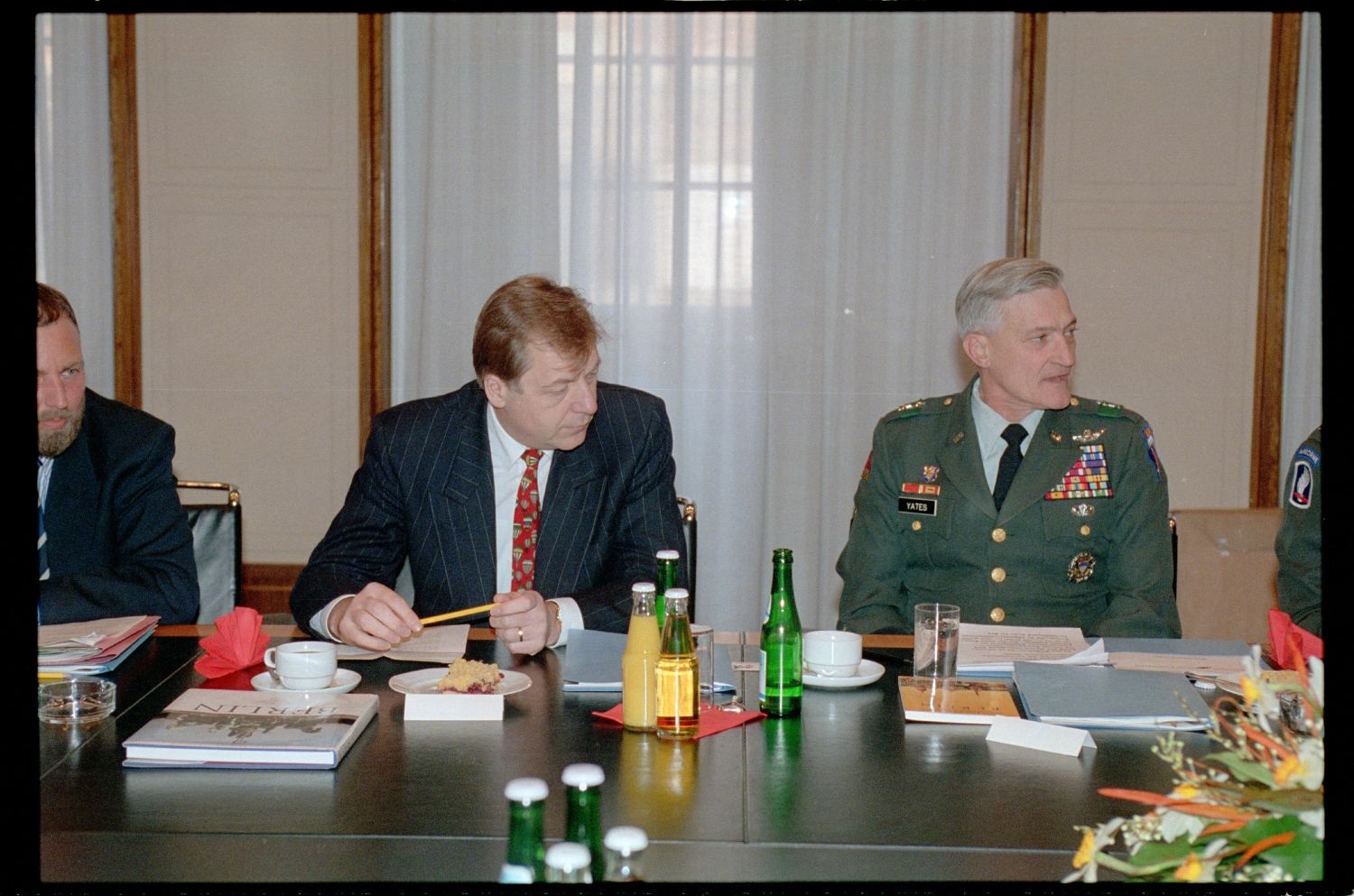 Fotografie: Letztes Treffen des Deutsch-Amerikanischen Komitees im Roten Rathaus in Berlin-Mitte