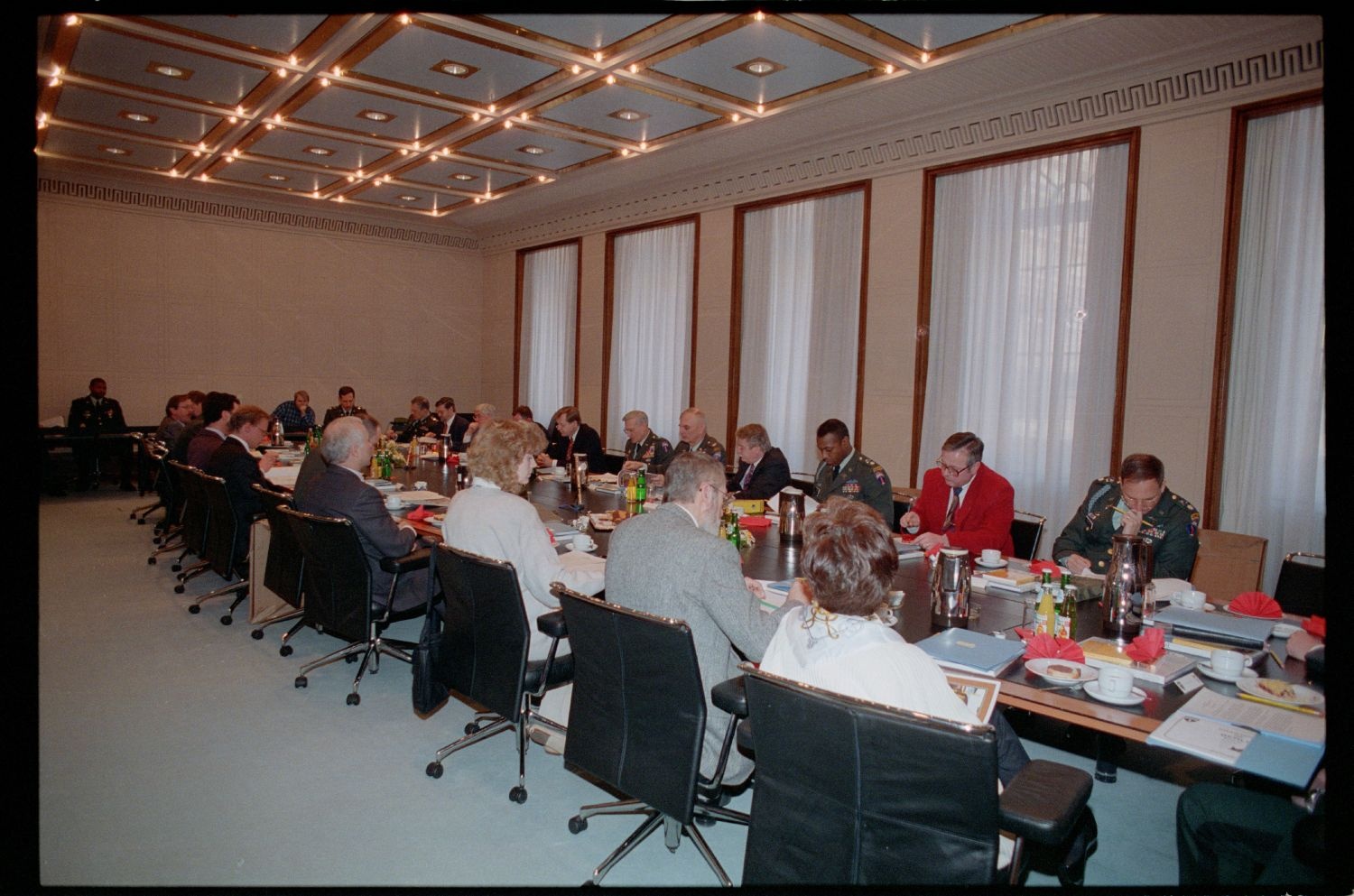 Fotografie: Letztes Treffen des Deutsch-Amerikanischen Komitees im Roten Rathaus in Berlin-Mitte