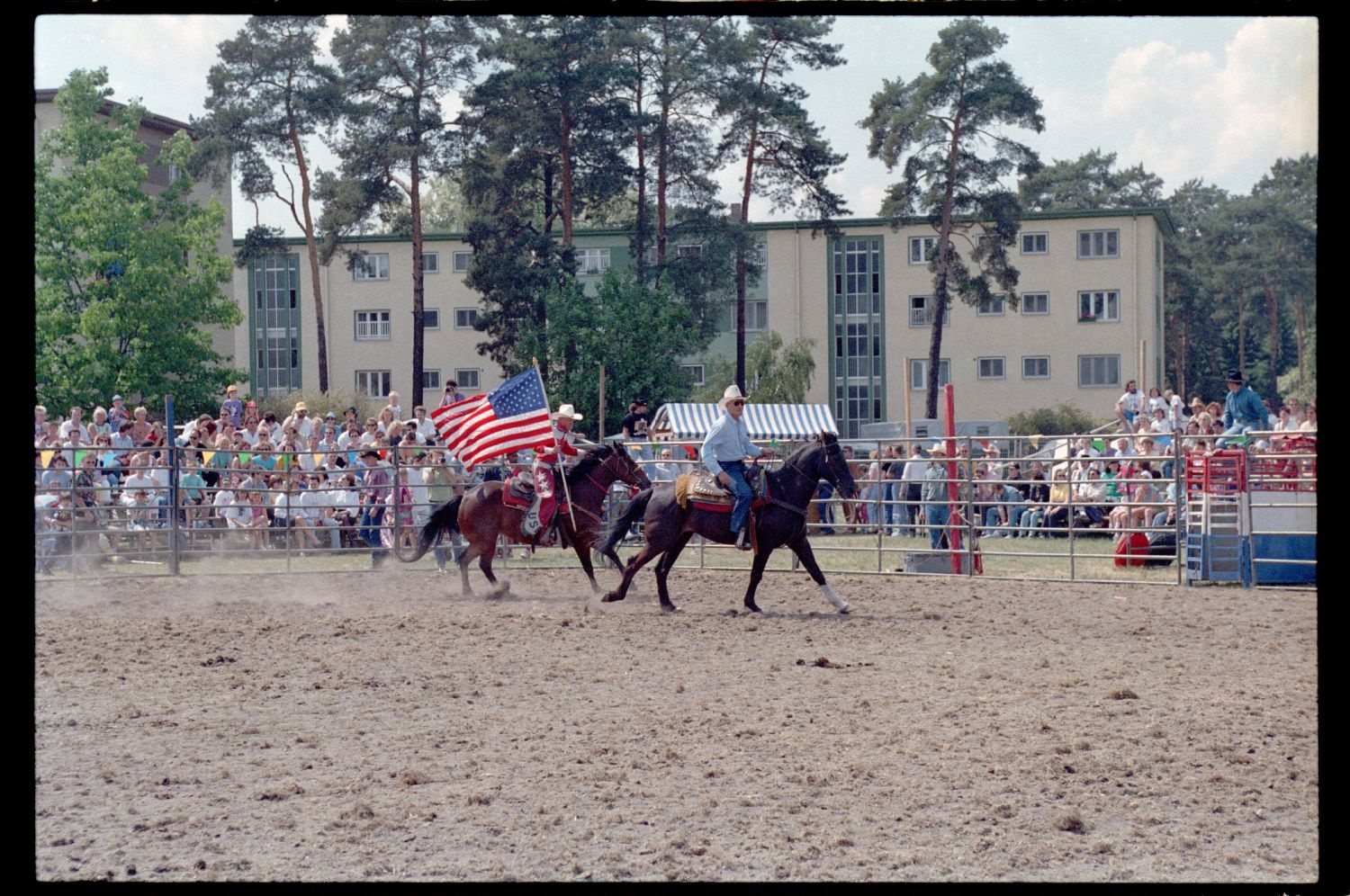 Fotografie: Rodeo/West Fest 92 auf dem Festplatz Deutsch-Amerikanisches Volksfest in Berlin-Dahlem