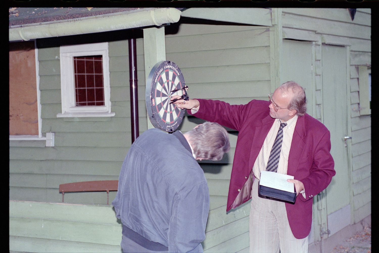 Fotografie: Darts-Turnier von Angehörigen der U.S. Army Berlin Brigade in Berlin-Zehlendorf