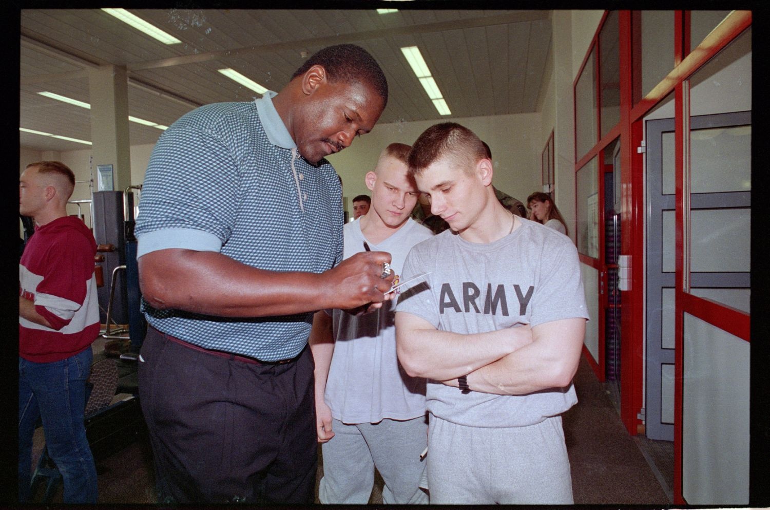 Fotografie: Besuch der Washington Redskins bei der U.S. Army in Berlin