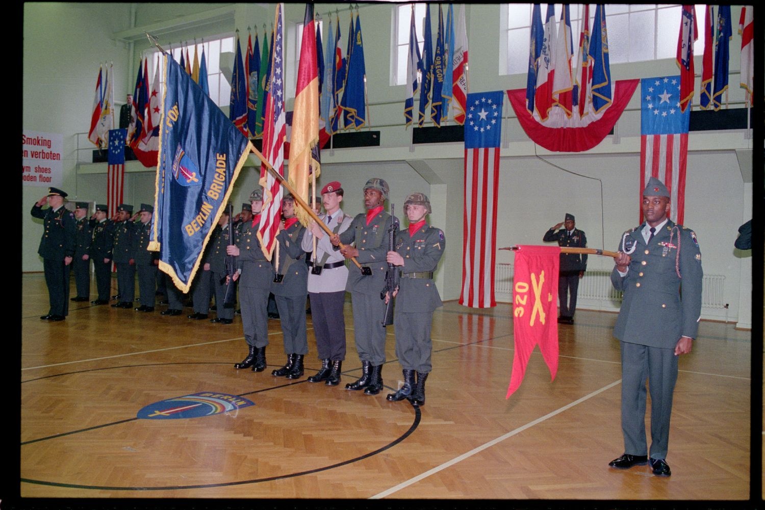 Fotografie: Außerdienststellung der E Battery, 320th Field Artillery der U.S. Army Berlin in Berlin-Lichterfelde