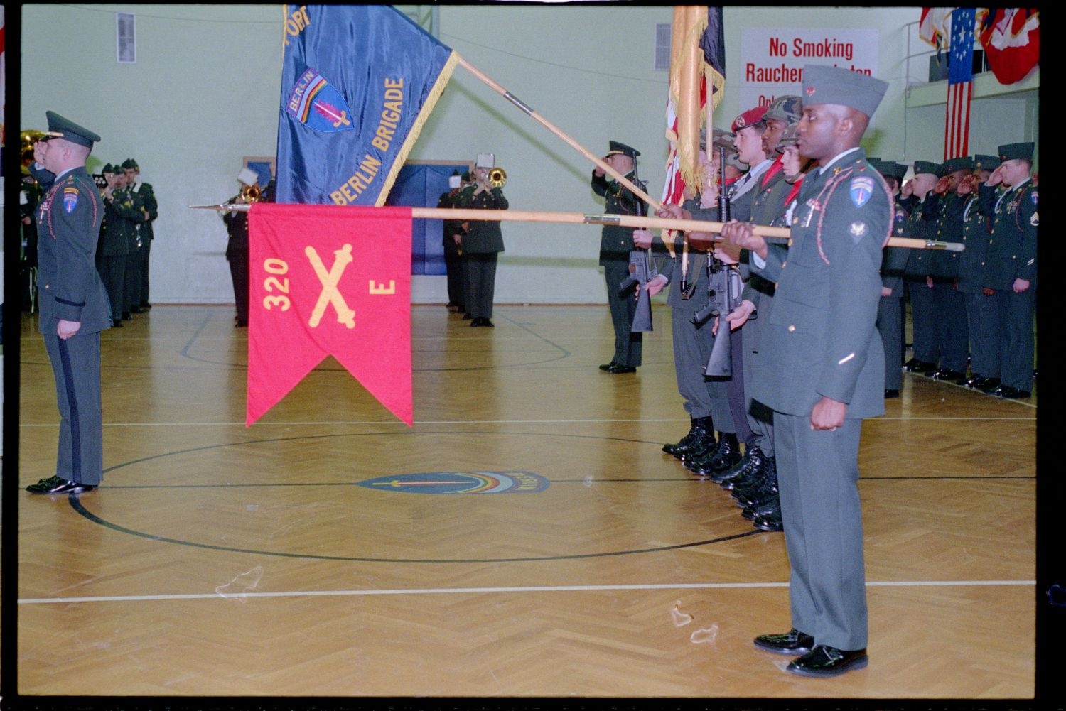 Fotografie: Außerdienststellung der E Battery, 320th Field Artillery der U.S. Army Berlin in Berlin-Lichterfelde