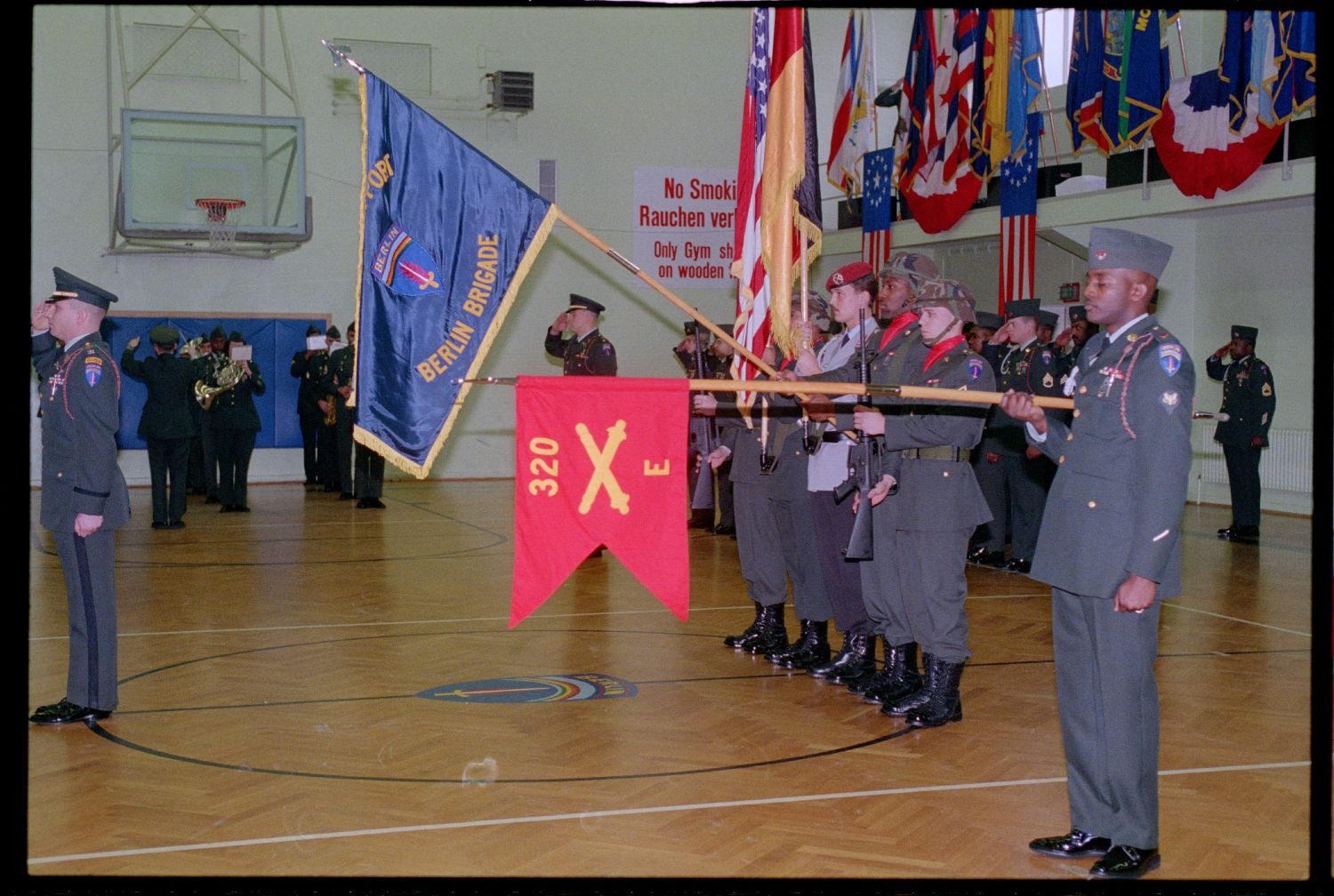 Fotografie: Außerdienststellung der E Battery, 320th Field Artillery der U.S. Army Berlin in Berlin-Lichterfelde