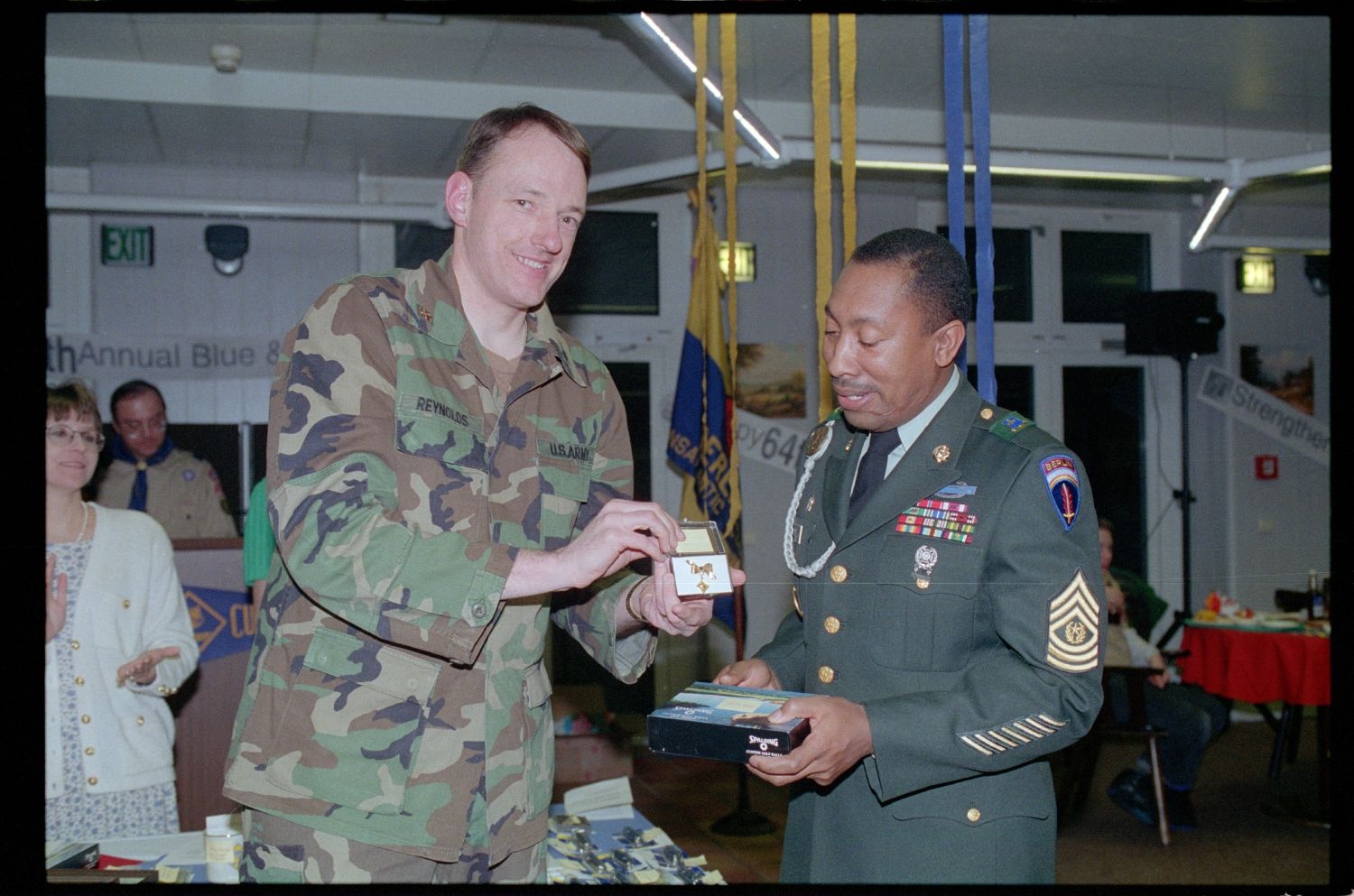 Fotografie: 40th Blue and Gold Banquet der Boy Scouts of America in Berlin-Lichterfelde