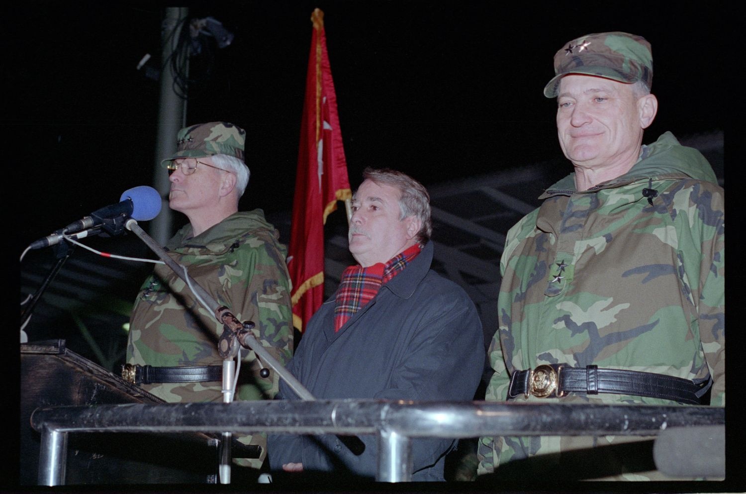 Fotografie: Begrüßung der Task Force 6-502nd nach ihrer Rückkehr aus Mazedonien in Berlin-Lichterfelde