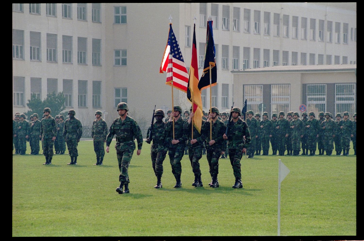 Fotografie: Ehrenzeremonie zur Außerdienststellung des 5th Battalion 502nd Infantry Regiment der U.S. Army Berlin in Berlin-Lichterfelde