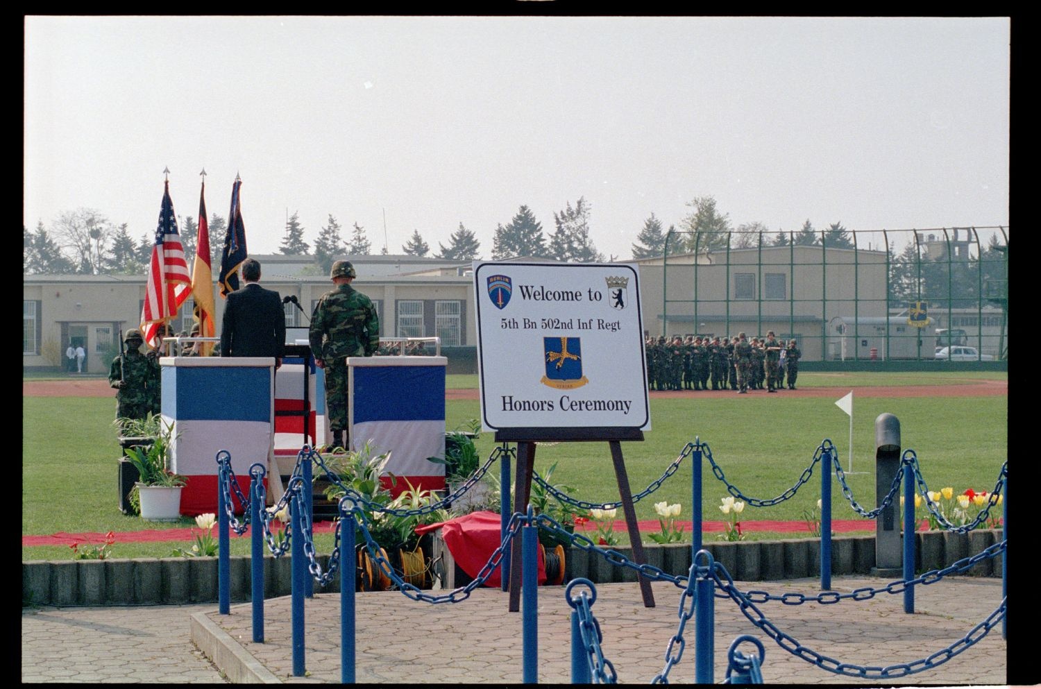 Fotografie: Ehrenzeremonie zur Außerdienststellung des 5th Battalion 502nd Infantry Regiment der U.S. Army Berlin in Berlin-Lichterfelde