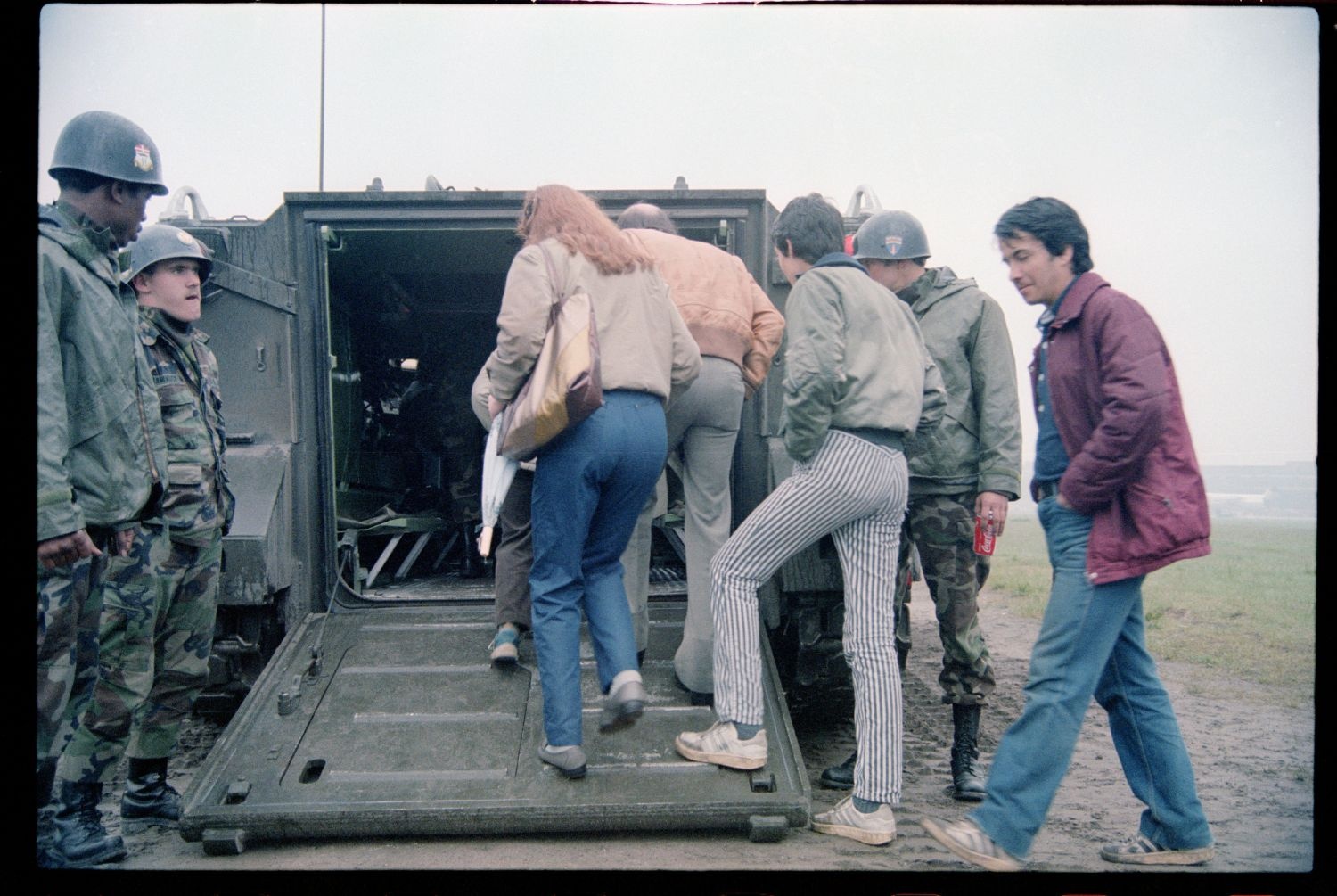 Fotografie: Tag der offenen Tür auf der Tempelhof Air Base in Berlin-Tempelhof