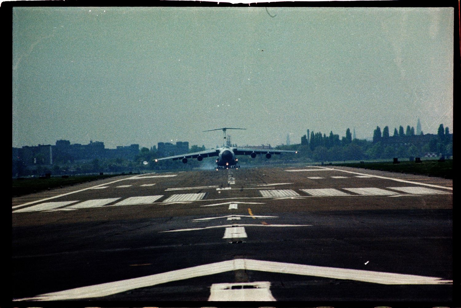 Fotografie: Tag der offenen Tür auf der Tempelhof Air Base in Berlin-Tempelhof