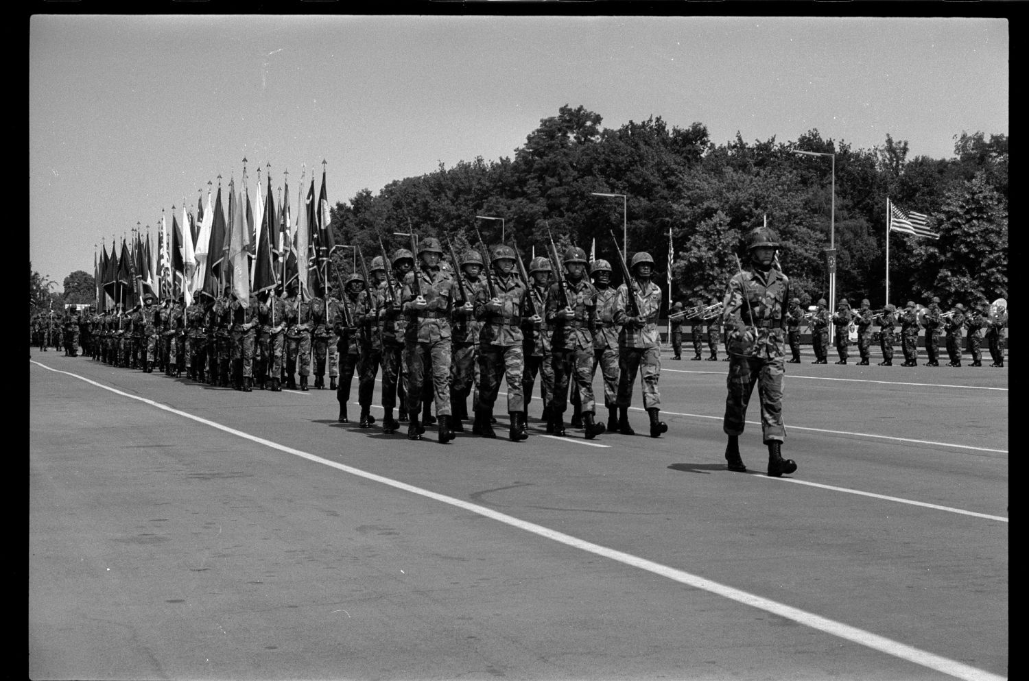 s/w-Fotografie: Recognition Day der U.S. Army Berlin Brigade in Berlin-Lichterfelde