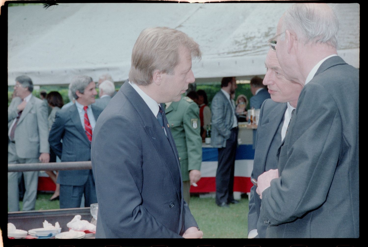 Fotografie: Empfang zum 4th of July im Harnack House in Berlin-Dahlem