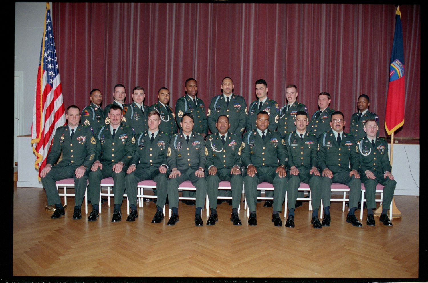 Fotografie: Unteroffiziere des 5th Battalion 502nd Infantry Regiment der U.S. Army Berlin in Berlin-Dahlem